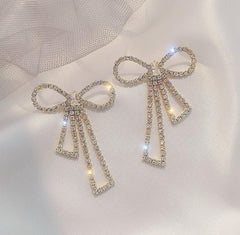 GC Infinity Silver Rhinestone Stud Earrings Crystal GC Infinity Silver Rhinestone Stud Earrings Crystal