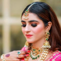 MADHURI Premium Nauratan Detailed Aesthetic Choker Set