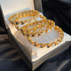 GC Pack Of 4 Deluxe Kundan Crystal Bling Bangles