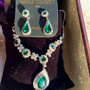 ZOE Icey Rhodium Plated Zirconium Set Emerald