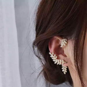 GC Signature Leaf Barrage Crystal Studded Ear Cuff