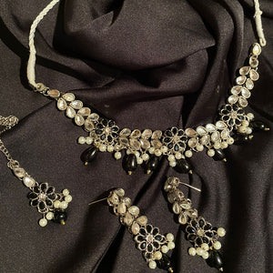 Jasmine Indian Supreme Quality Kundan Set (Black)