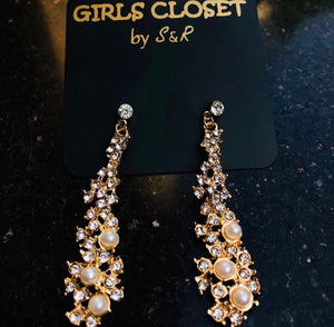 Pearls & Diamonds Dangling Statement Earrings