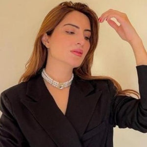 GC Crystalina Luxurious Pearl Hugged Choker