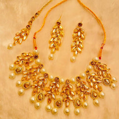 Pearl White Luxurious Statement Kundan Zoha Set