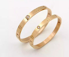 GC Fine Metal Cartier Gold Bracelet (Premium Edition)