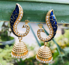 Super Deluxe Menakari Kundan Peacock Jhumkas