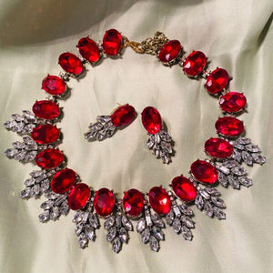 GC Ultra Luxurious Victoria Ruby Red Combo