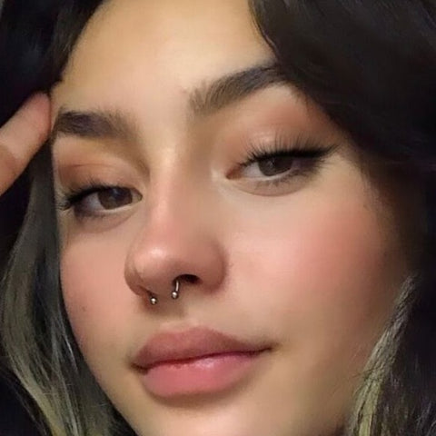 Pack Of 2 Magnetic False Septum Nose Rings (No Piercing Required)