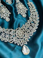 AMAVI Australian Diamond Vibe Stones Super Luxurious Designer Set